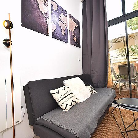 Hyper Centre Valenciennes - Wifi - Terrasse - Tramway - Lerelaisdodile2 Apartment Bagian luar foto