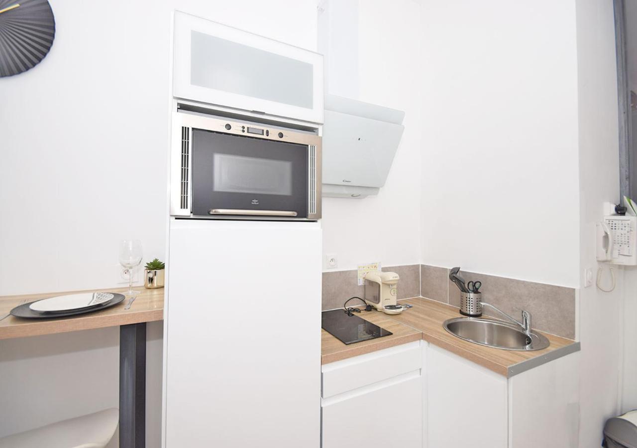 Hyper Centre Valenciennes - Wifi - Terrasse - Tramway - Lerelaisdodile2 Apartment Bagian luar foto